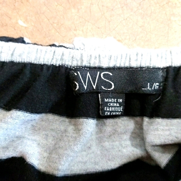 SWS STRIPED STRAPLESS SUMMER DRESS//B2A - Picture 3 of 4